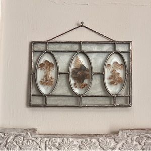 pressed flowers in glass